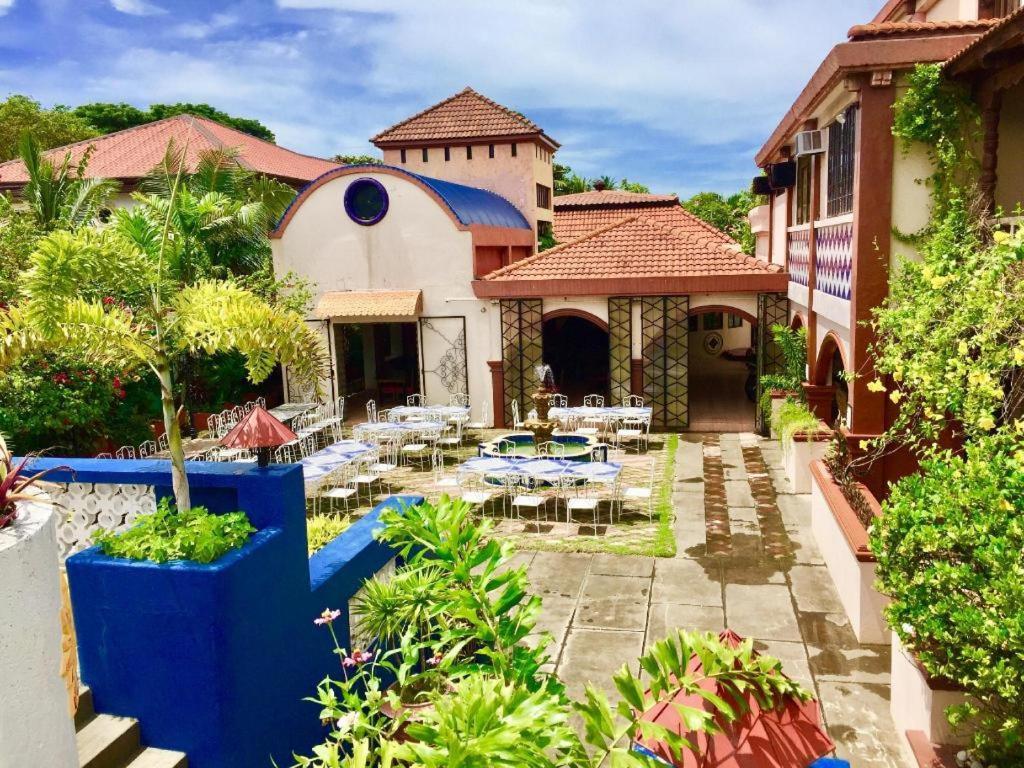 Hotel Casa La Granja Iloilo Zewnętrze zdjęcie