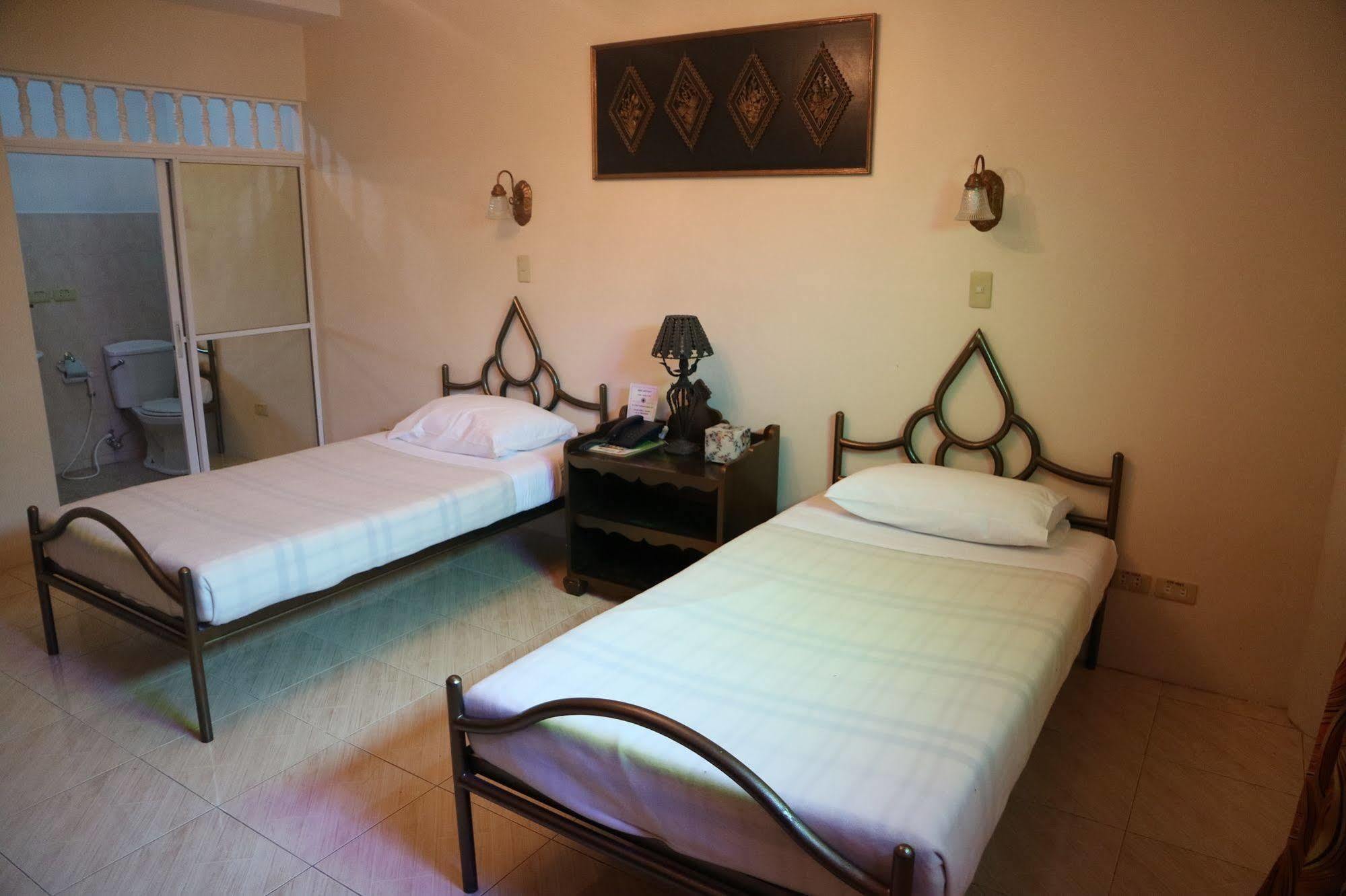 Hotel Casa La Granja Iloilo Zewnętrze zdjęcie